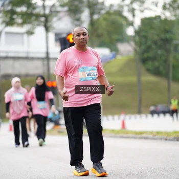 Runner Photo 3726275
