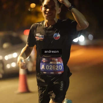 Runner Photo 3726363