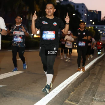 Runner Photo 3726532