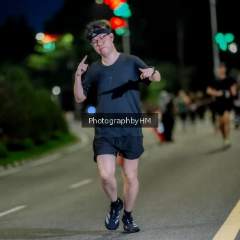 Runner Photo 3726545