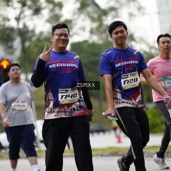 Runner Photo 3726601