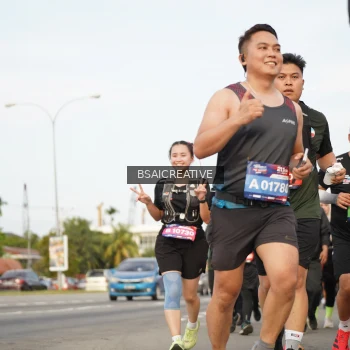 Runner Photo 3726633