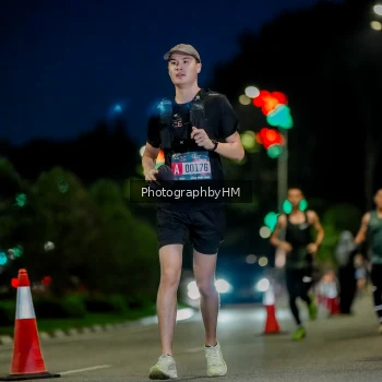 Runner Photo 3726635
