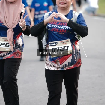 Runner Photo 3726685