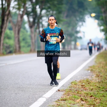 Runner Photo 3726690