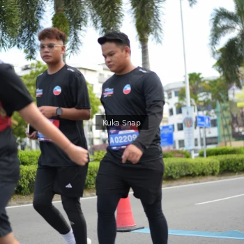 Runner Photo 3726713