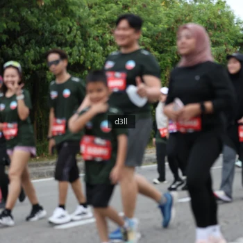 Runner Photo 3726722