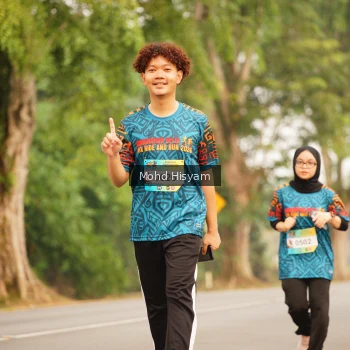 Runner Photo 3726743