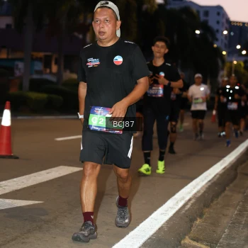 Runner Photo 3726774