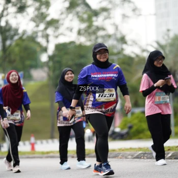 Runner Photo 3726782
