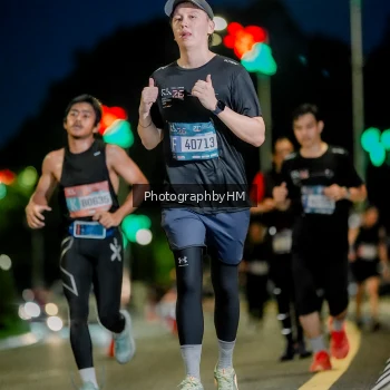 Runner Photo 3726921