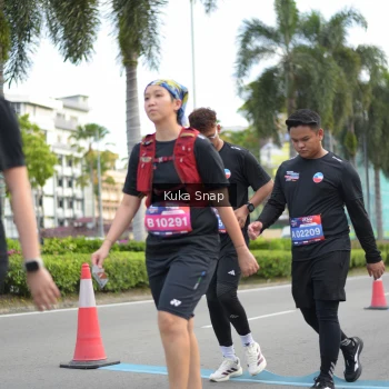 Runner Photo 3726955