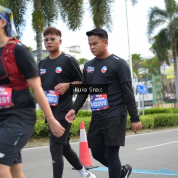 Runner Photo 3727011