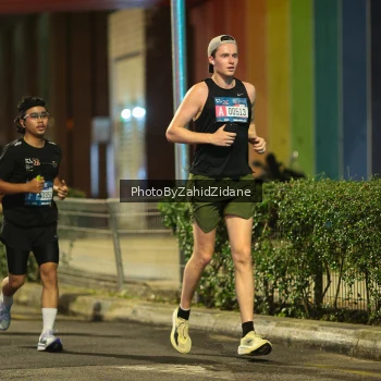 Runner Photo 3727032