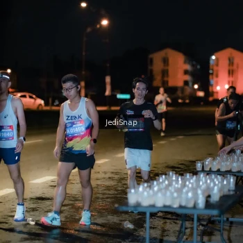 Runner Photo 3727072