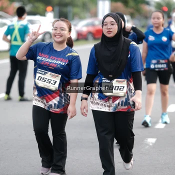 Runner Photo 3727195