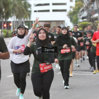 Runner Photo 3727235