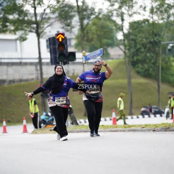 Runner Photo 3727293