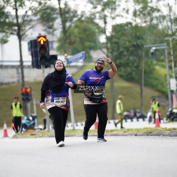 Runner Photo 3727324