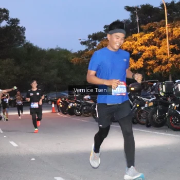 Runner Photo 3727351