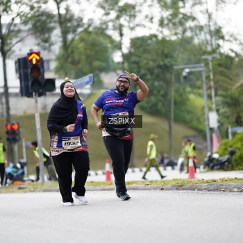 Runner Photo 3727353