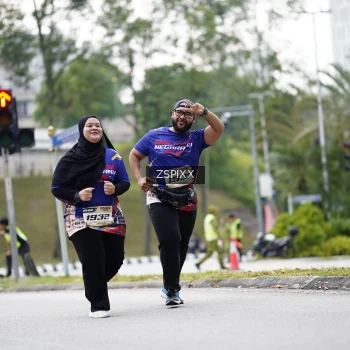 Runner Photo 3727384