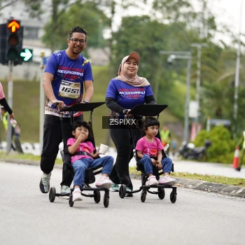 Runner Photo 3727528