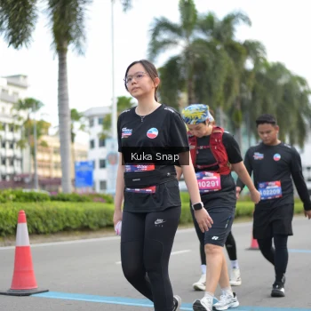 Runner Photo 3727536