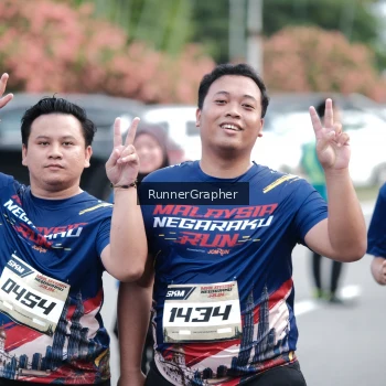 Runner Photo 3727546