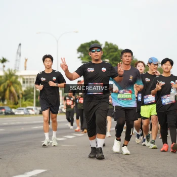Runner Photo 3727571