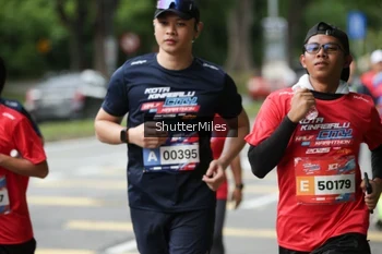 Runner Photo 37276