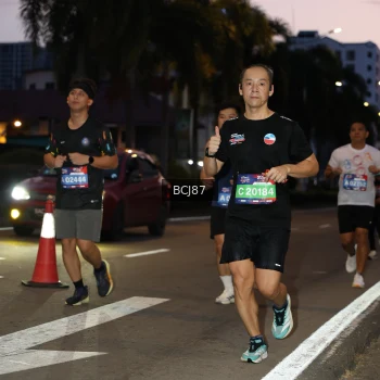 Runner Photo 3727715
