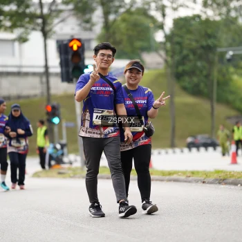 Runner Photo 3727737