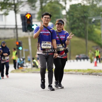 Runner Photo 3727743