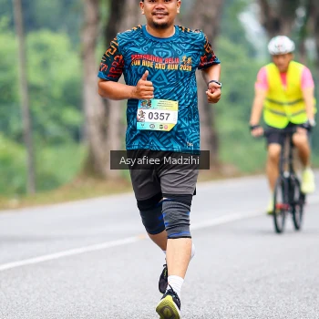 Runner Photo 3727755