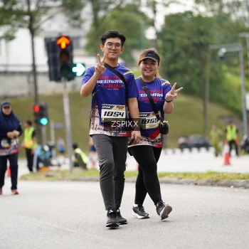 Runner Photo 3727770
