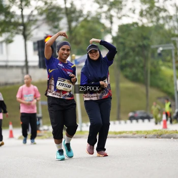 Runner Photo 3727864