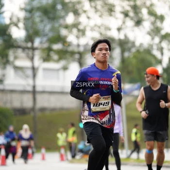Runner Photo 3727999