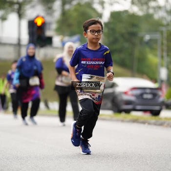 Runner Photo 3728059