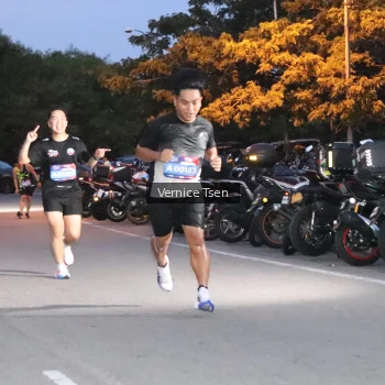 Runner Photo 3728155