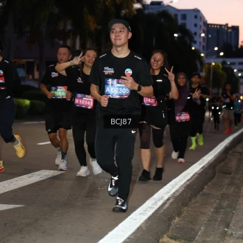 Runner Photo 3728165