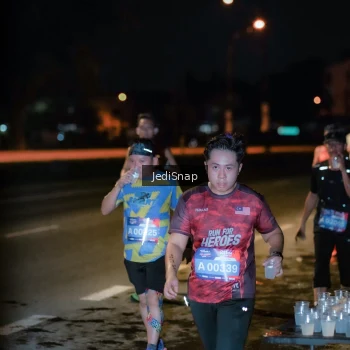 Runner Photo 3728332