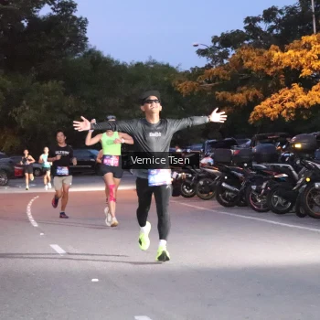Runner Photo 3728340