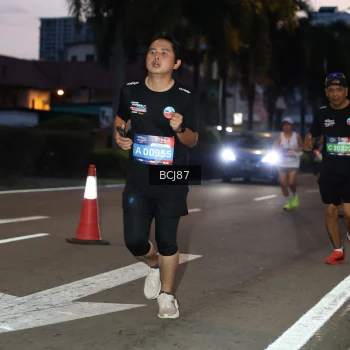Runner Photo 3728344