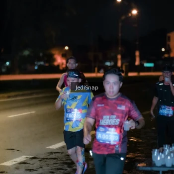 Runner Photo 3728352