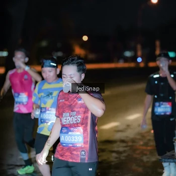 Runner Photo 3728364