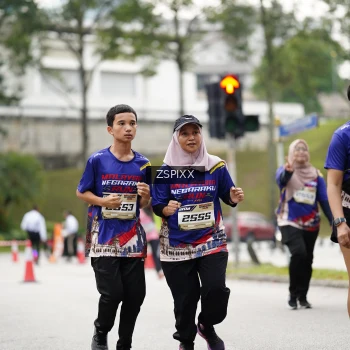 Runner Photo 3728393