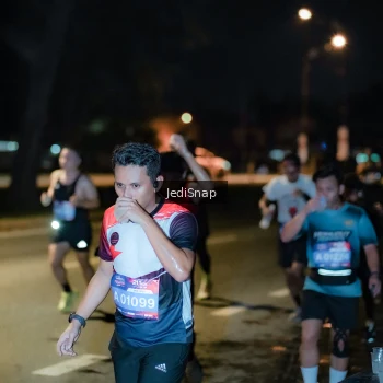 Runner Photo 3728476