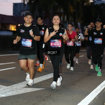 Runner Photo 3728540