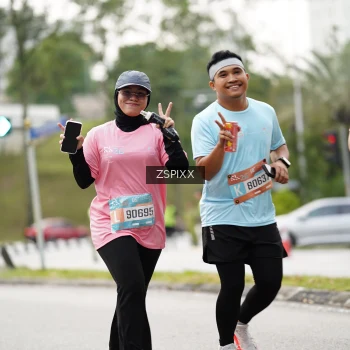 Runner Photo 3728575